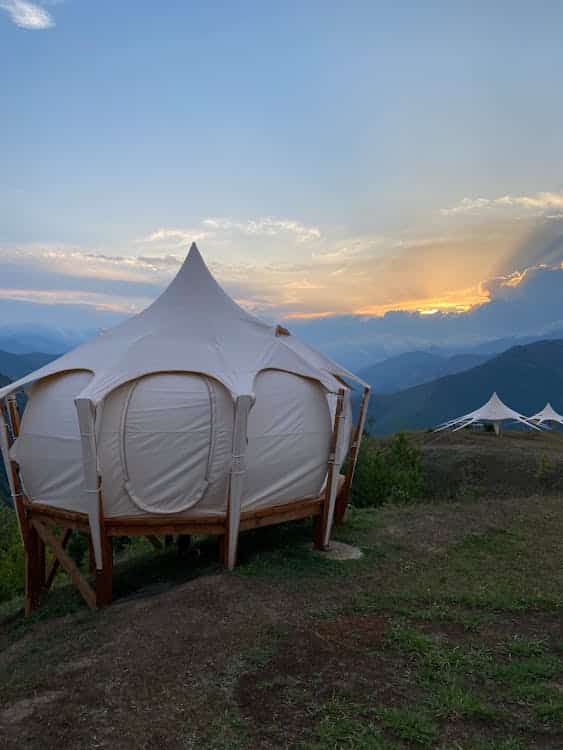 Aventure & hébergements insolites